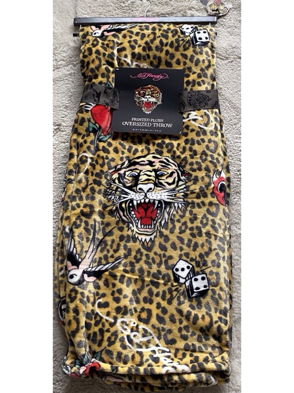 Ed Hardy Animal Print Plush Oversized Throw Blanket Tiger Heart  Bird‎ Dice NEW